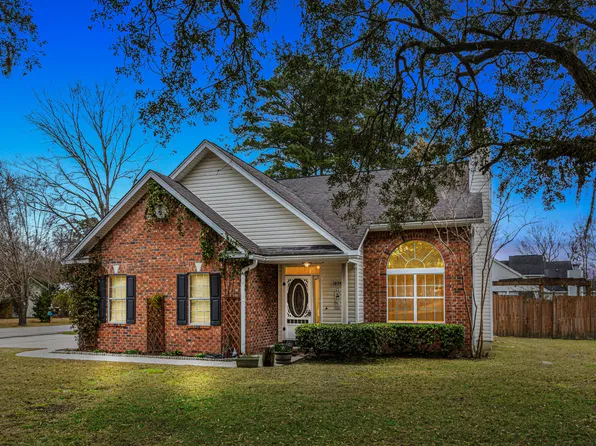 1028 Albert Storm Ave, Moncks Corner, SC 29461