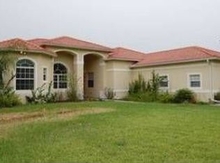 210 10th Ave NE, Naples, FL 34120