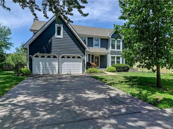819 N Mesa St, Olathe, KS 66061