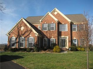 38844 Bettis Dr, Hamilton, VA 20158
