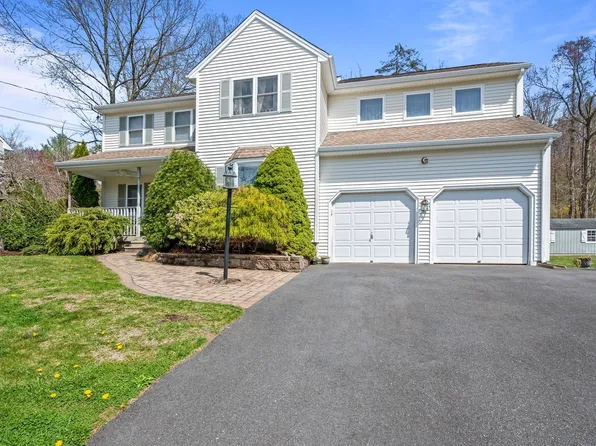 363 Fairlawn Drive, Torrington, CT 06790