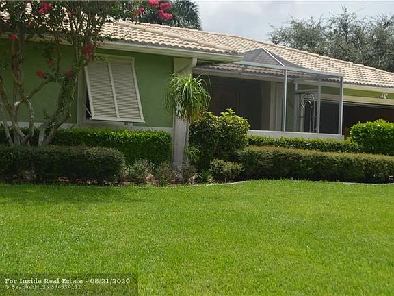 2nd image of 8360 Runford Dr