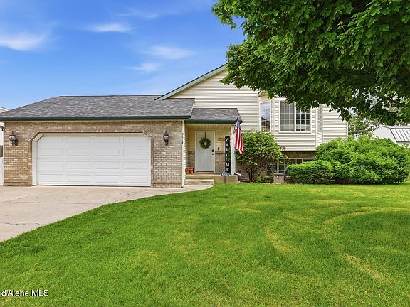 2nd image of 8814 N Torrey Ln