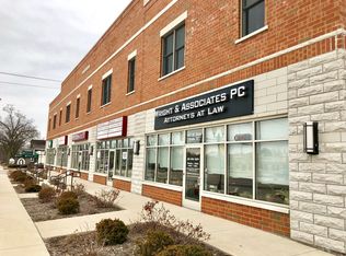 437 W State St APT 208, Sycamore, IL 60178