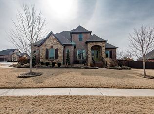 3137 E Pebblestone Dr, Fayetteville, AR 72701