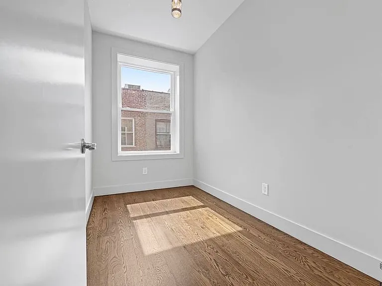 610 Maple St #2B — Photo 9