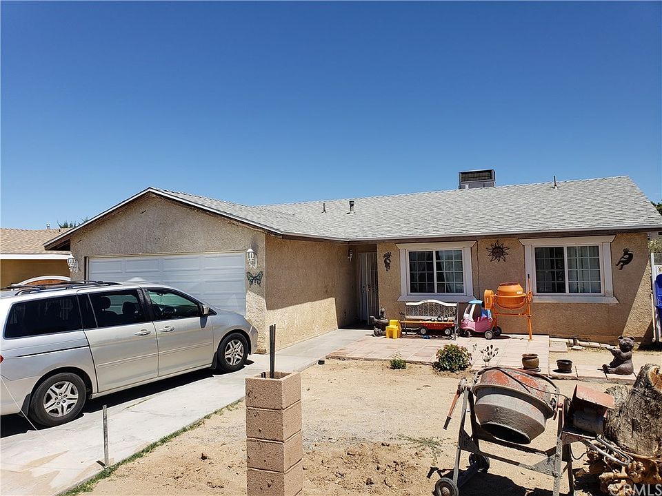 1st image of 16004 Escorza Ln