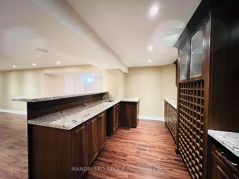42 Metropolitan Cres — Photo 24