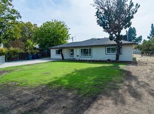 4556 E Robinson Ave, Fresno, CA 93726