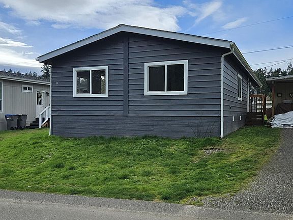 3rd image of 2958 Mountain View Road #F