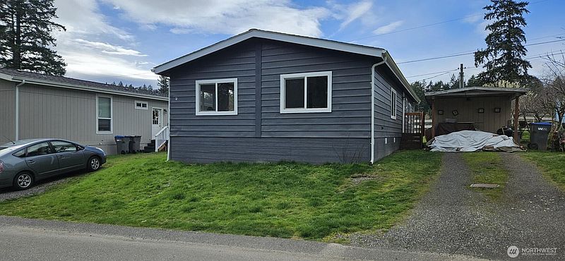 3rd image of 2958 Mountain View Road #F