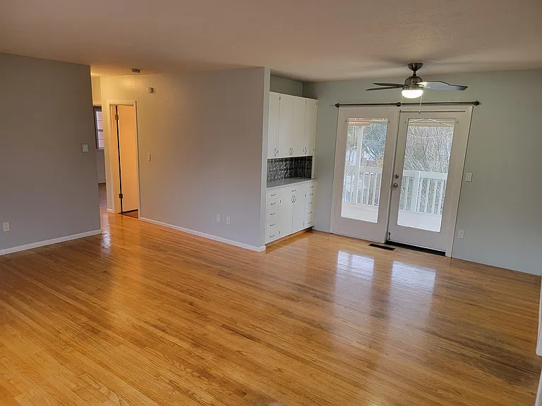 8385 SW Avery St #101 — Photo 14