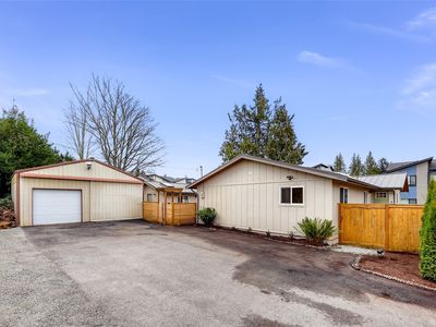 13325 Beverly Park Road, Lynnwood, WA, 98087
