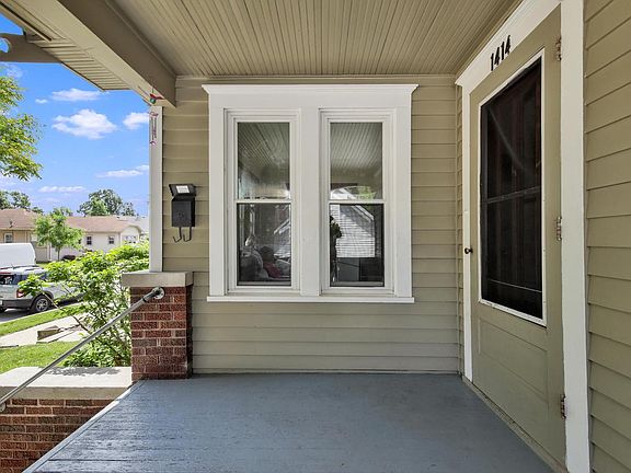 3rd image of 1414 West Lawn AVENUE #1416