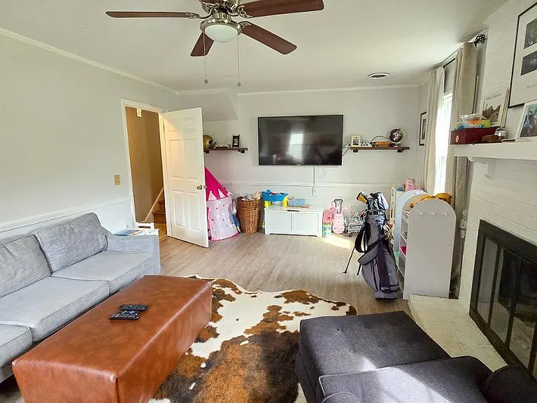 5813 Rangeley Dr — Photo 22
