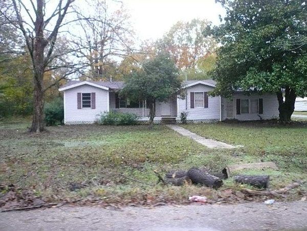 1st image of 400 S Pine St