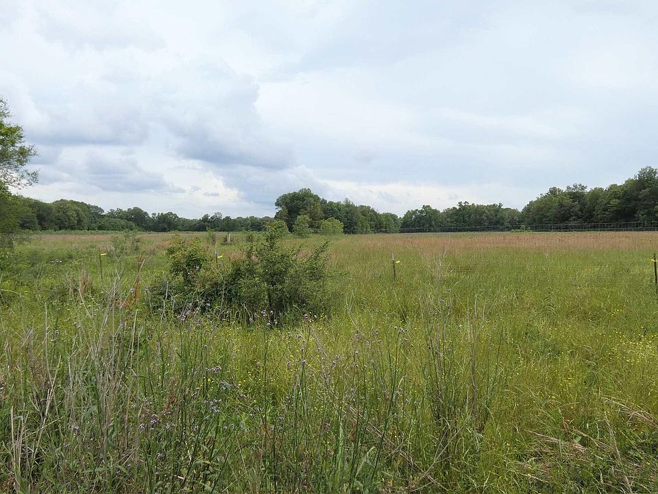 2nd image of 845 Mitchiner Rd