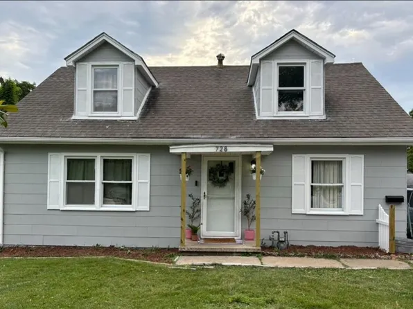 728 N 3rd St, Independence, MO 64050