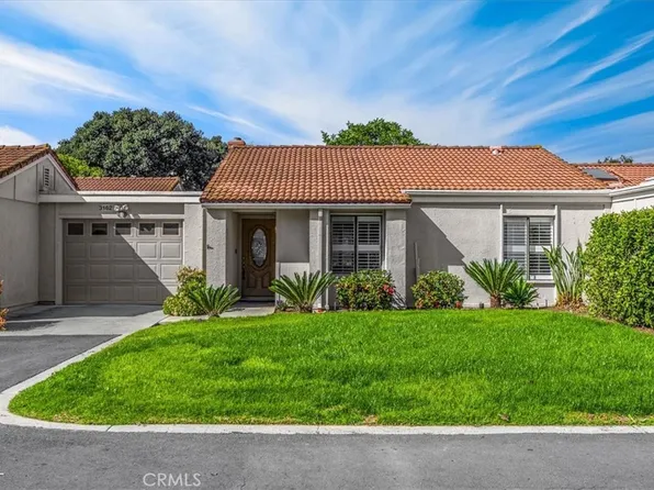 3162 Alta Vis Unit B, Laguna Woods, CA 92637