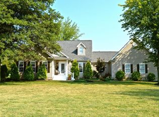 1558 Hiner Rd, Orient, OH 43146