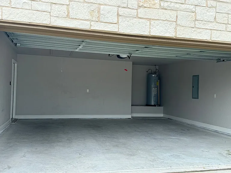 105 Sandstone Ln — Photo 22