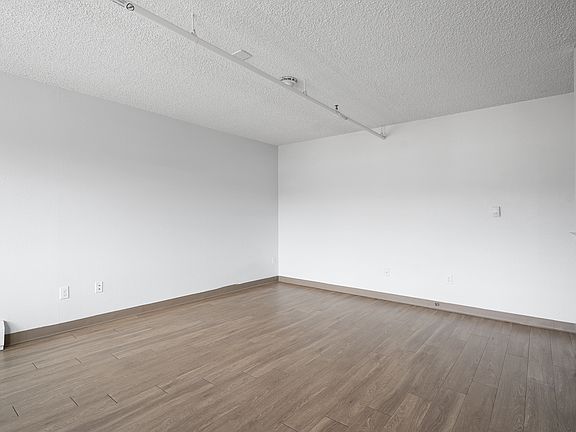 5th image of 4990 Osage Dr #Ca449829d