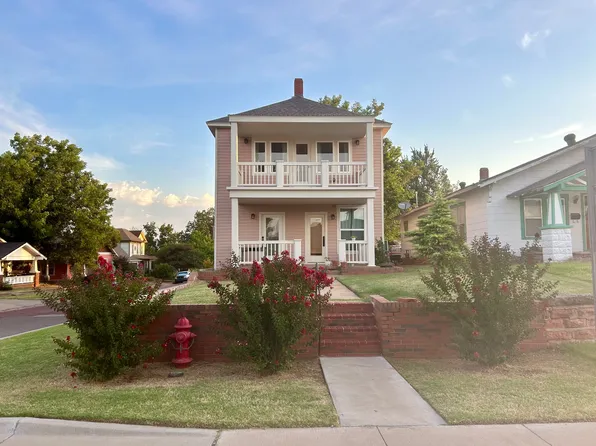 124 W Noble Ave #1, Guthrie, OK 73044