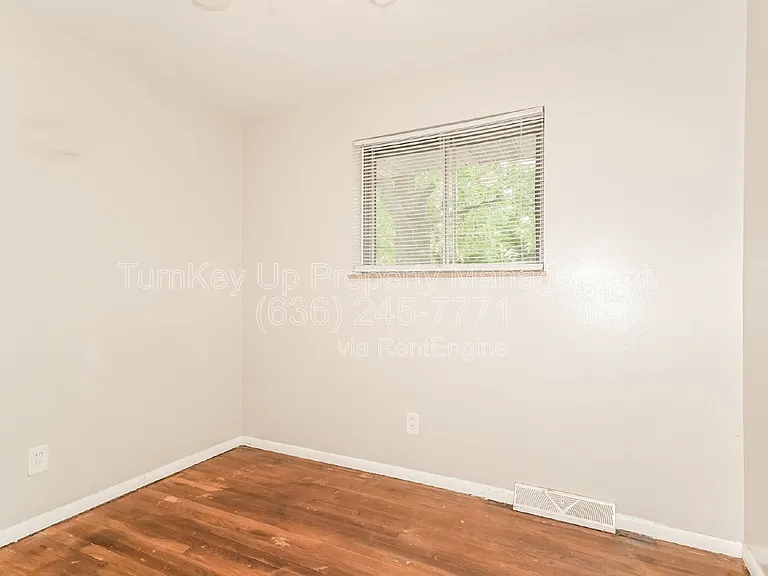 1225 Senate Dr — Photo 10