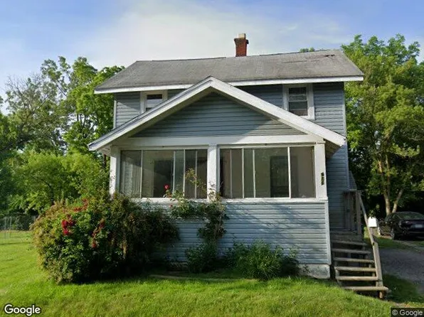 910 E Bundy Ave, Flint, MI 48505