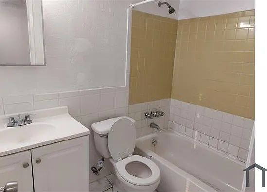 1201 SW 50th Ave #213 — Photo 7
