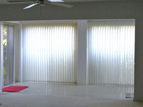 5th image of 300 N A1a APT A107