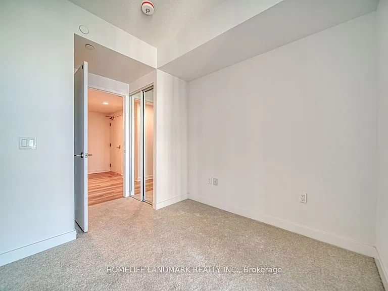 230 Simcoe St #1919 — Photo 19