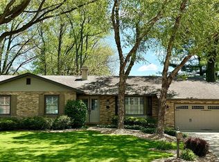 1712 Duke St, Edwardsville, IL 62025