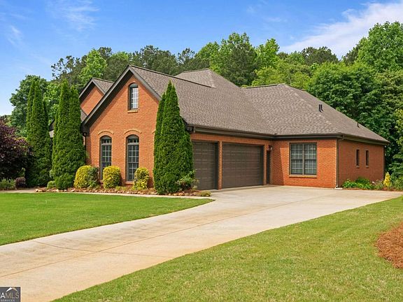 4th image of 7461 Biltmore Ln
