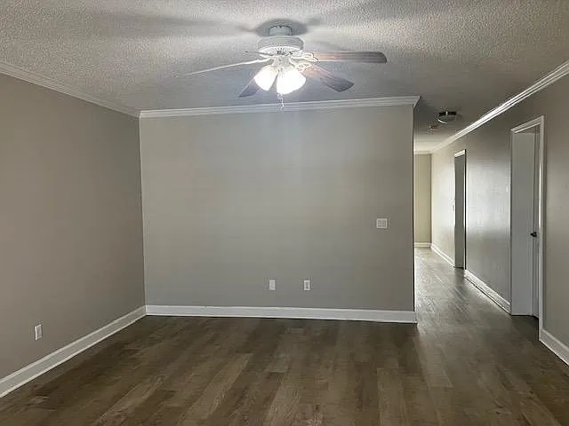 3 bed, 1446 sqft, $1,450 — Photo 3