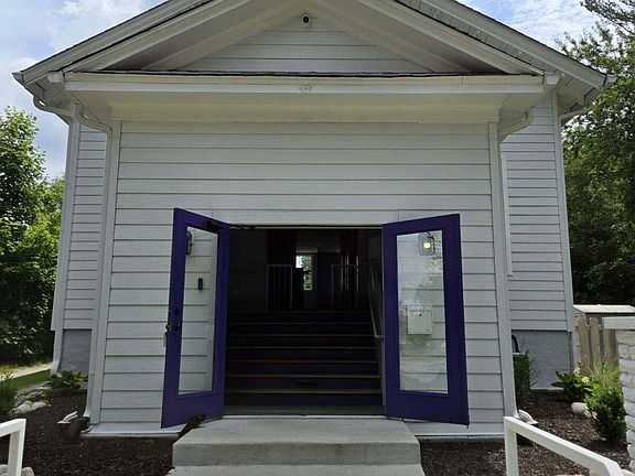 3rd image of 313 G St