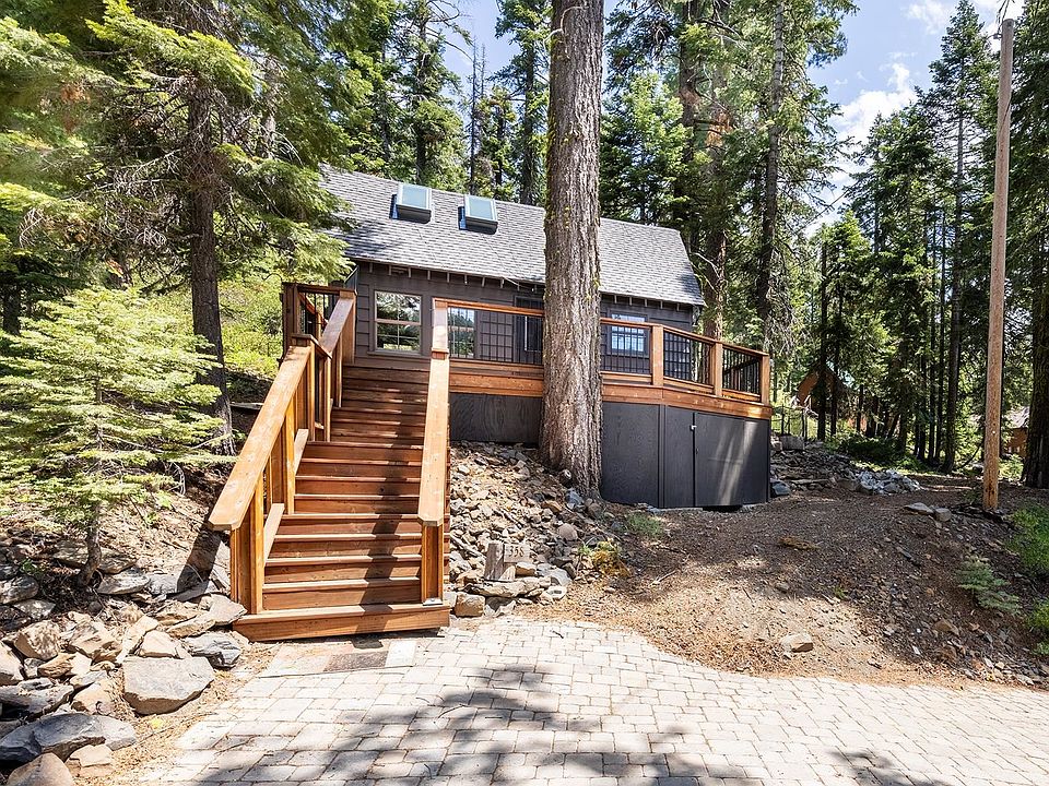 1st image of 358 Twin Crags Rd