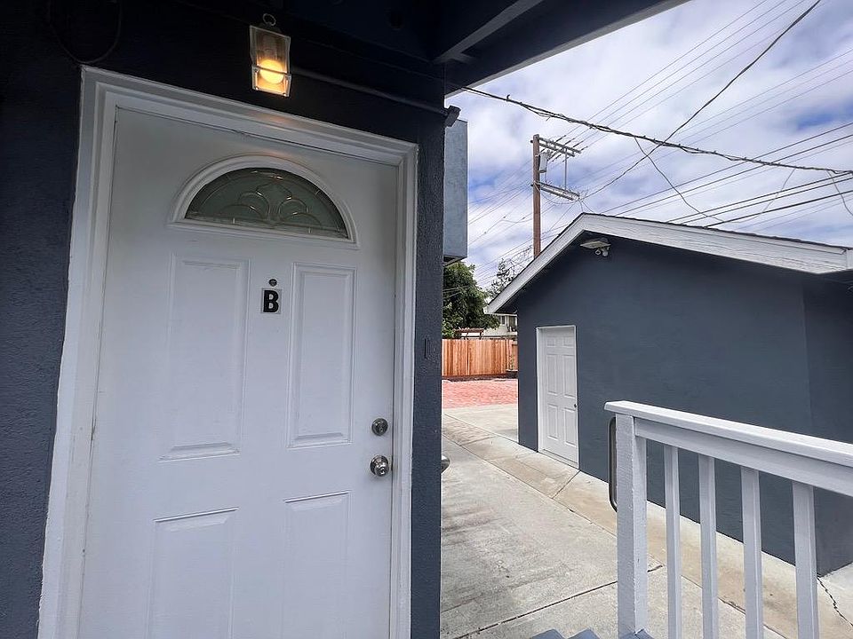 1st image of 3507 Hoover St #B