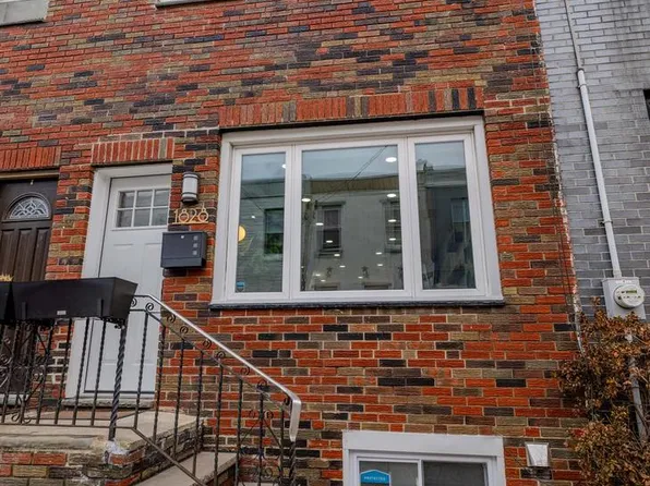 1828 Hoffman St, Philadelphia, PA 19145