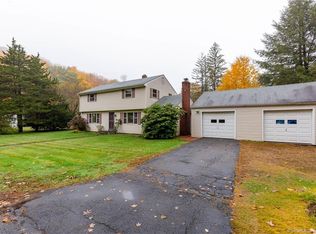 10 Evergreen Rd, Avon, CT 06001