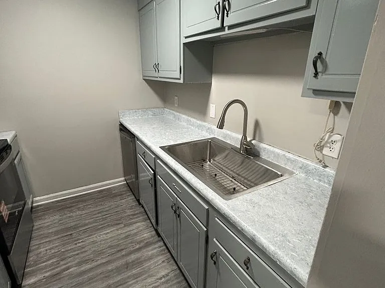 Deerridge Apartments — Photo 15
