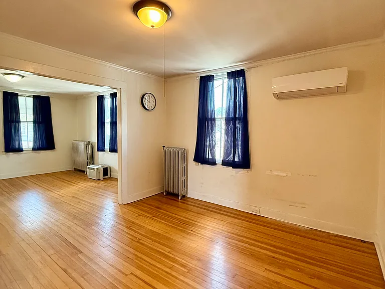 25 Center St #3 — Photo 12