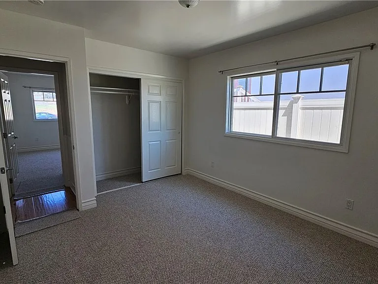30637 Rue De La Pierre — Photo 38