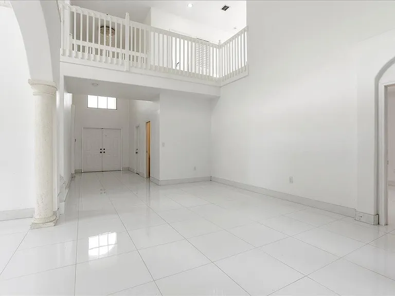 3802 SW 165th Ter — Photo 20
