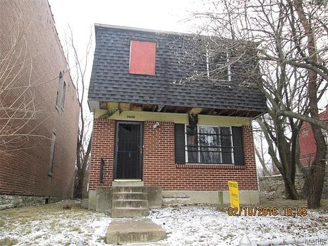 1st image of 2036 E Prairie Ave