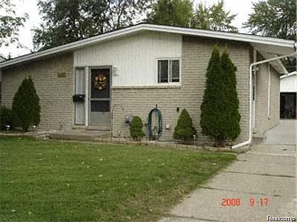 8783 Lozen Dr, Sterling Heights, MI 48313