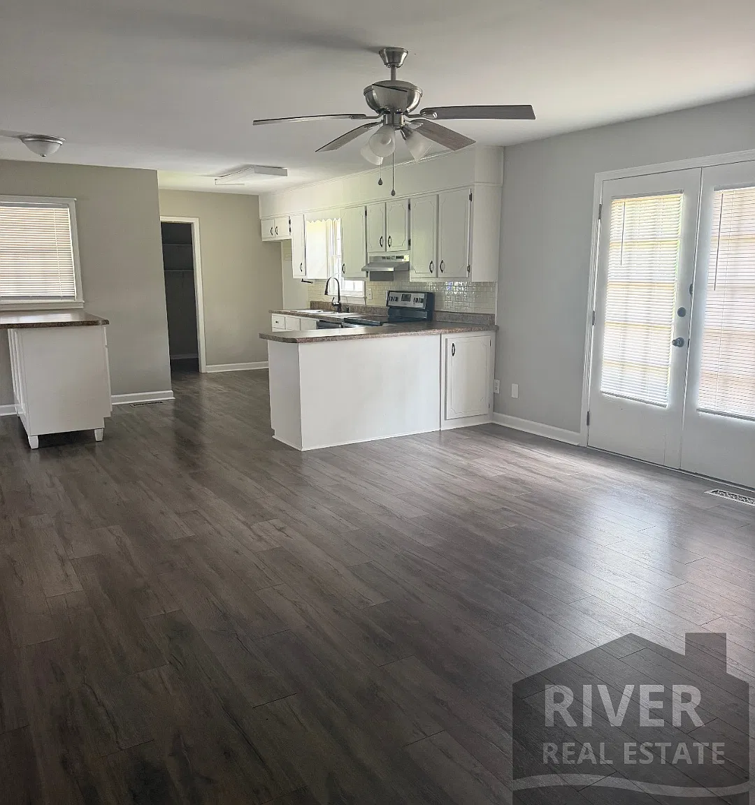 2150 Estaline Drive - 1 — Photo 3