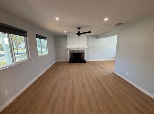 326 Plaza Serena, Ontario, CA 91764