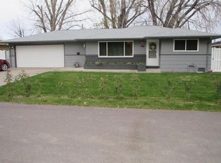 435 19th St SW, Great Falls, MT 59404