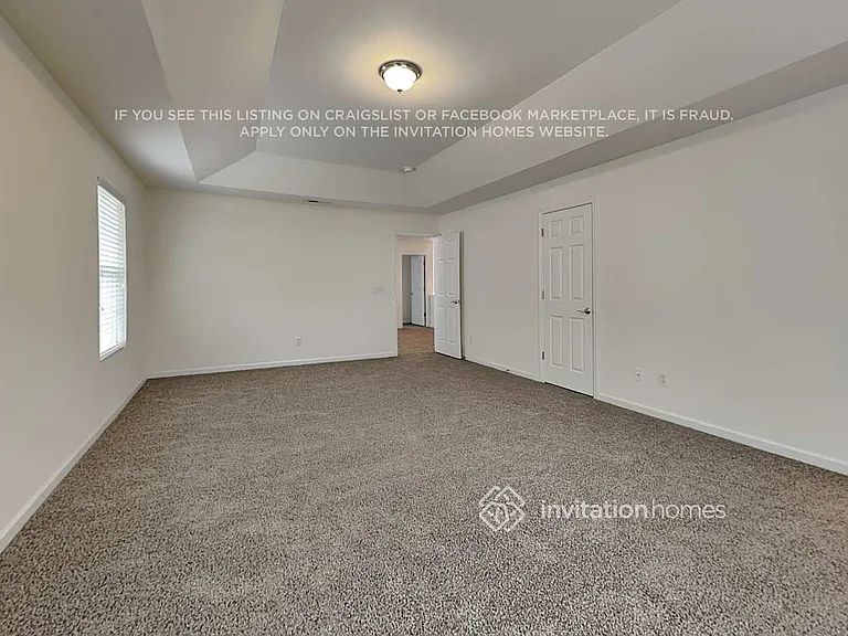 40 Luzelle Dr — Photo 12